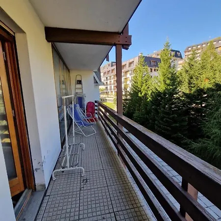 Vicino Piste E Centro